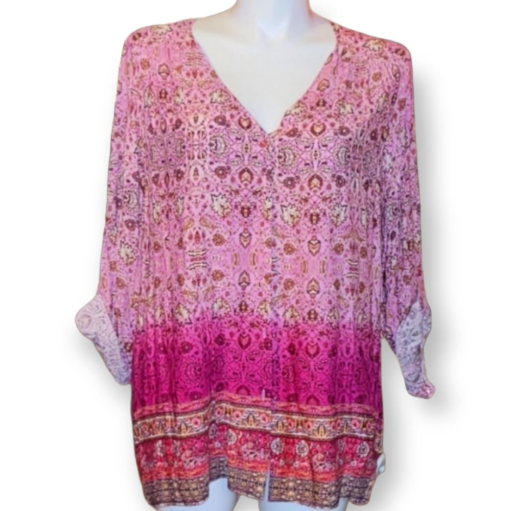 Plus Size Top - Picture 4 of 7